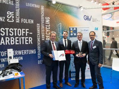 From left to right: Thorsten Ricking, Matthias Engelskirchen, Muhammet Yildiz (CEO odelo Group), Michael Weigelt (Spokesman of the management).